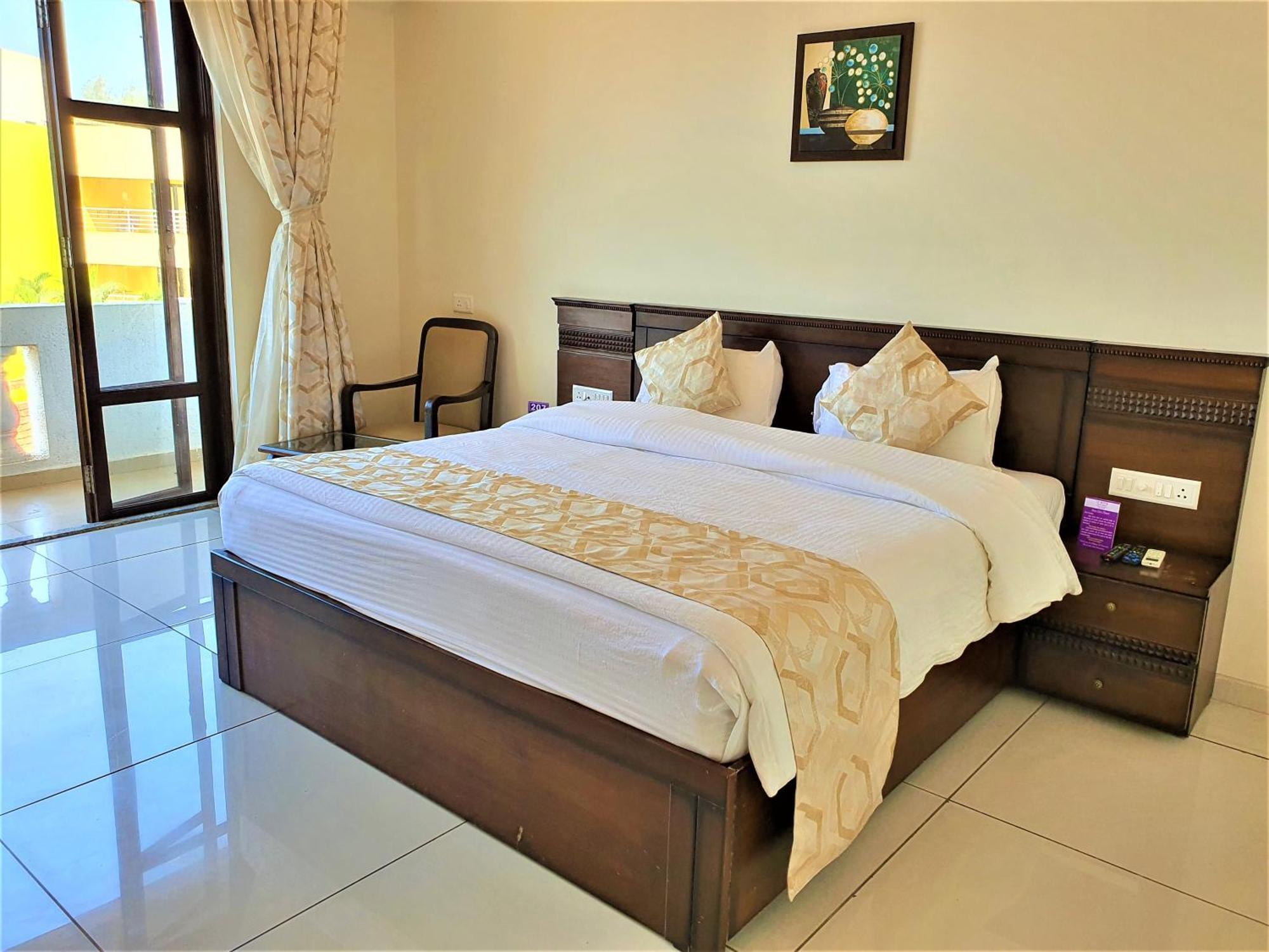 Vits Excellensea Karde Beach Dāpoli 外观 照片