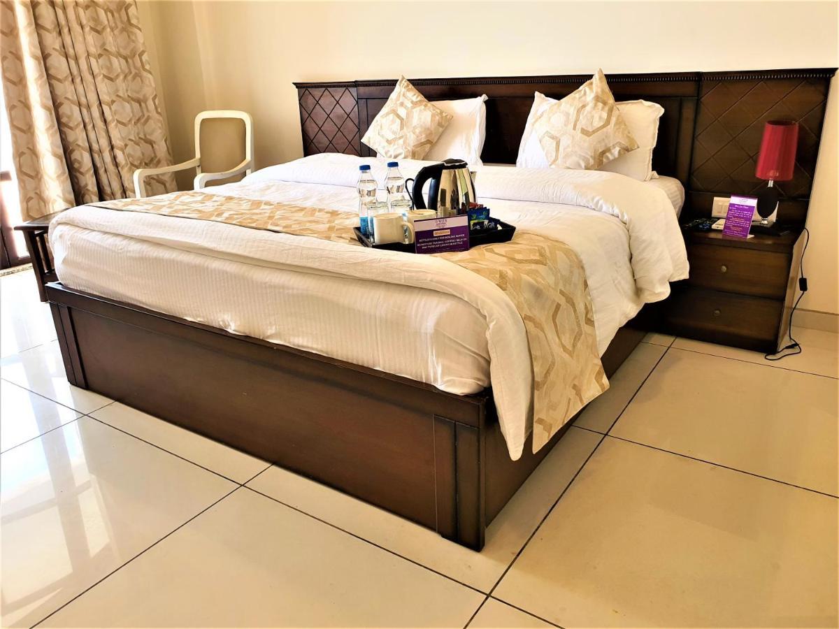 Vits Excellensea Karde Beach Dāpoli 外观 照片