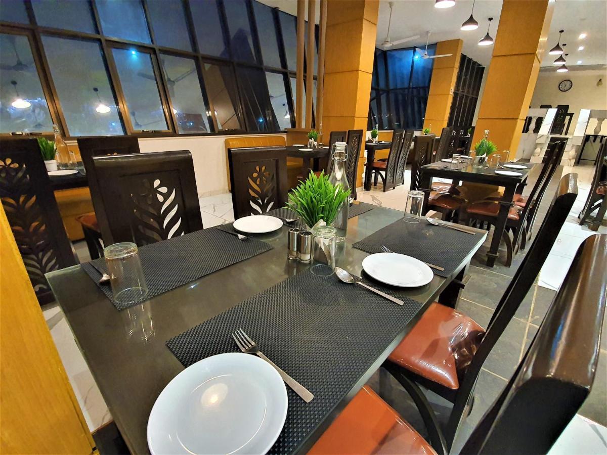 Vits Excellensea Karde Beach Dāpoli 外观 照片